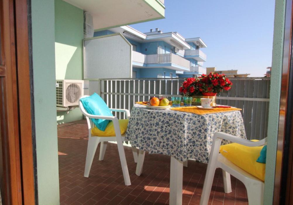 Flats Valbella Apartment Бибионе Екстериор снимка