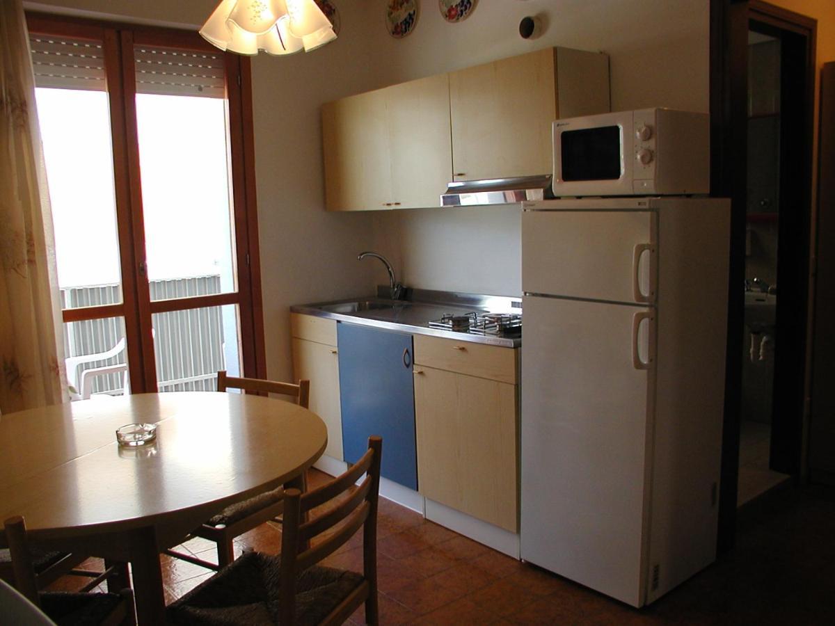 Flats Valbella Apartment Бибионе Екстериор снимка